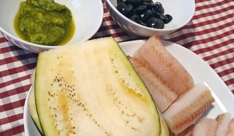 Ingredienti per involtini di melanzana ripieni di nasello cotti in Slow Cooker